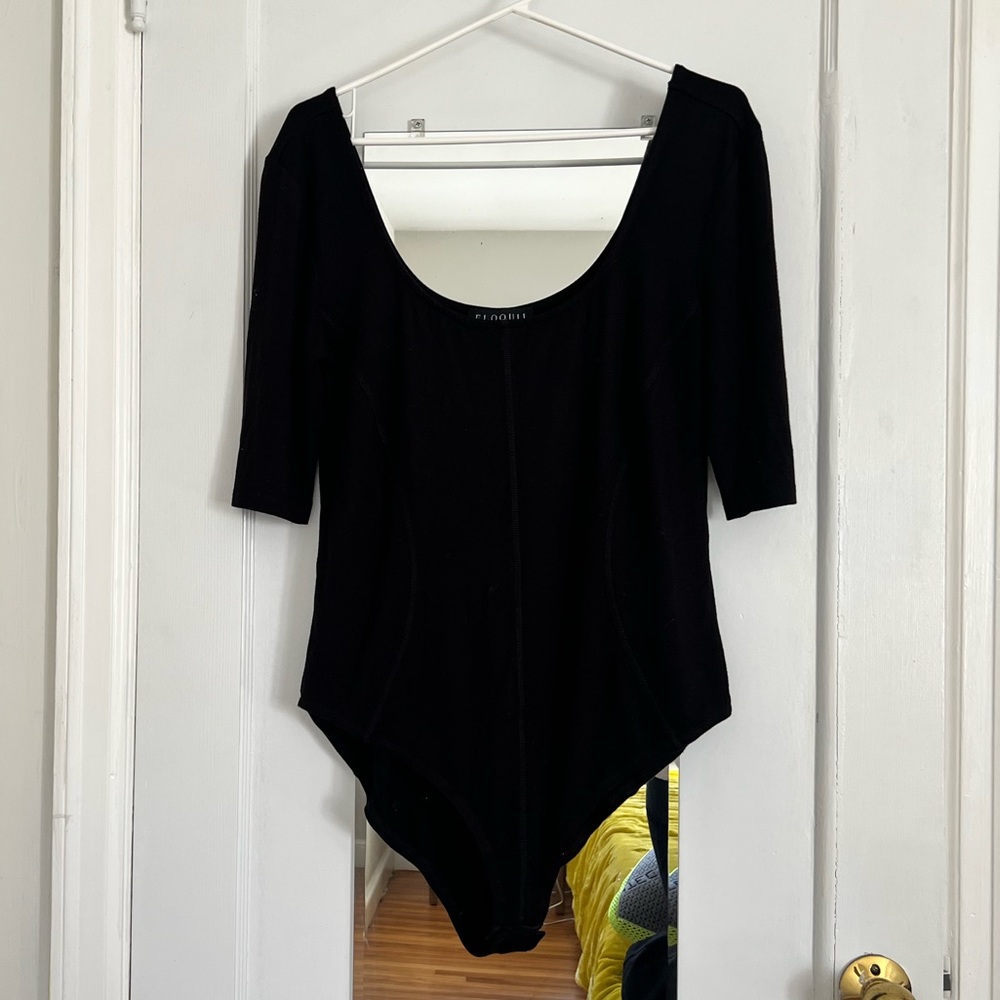 Eloquii scoop neck black bodysuit 14/16
